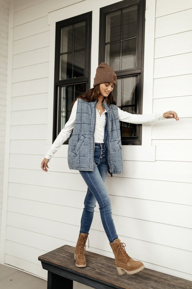 Acid Wash Quilted Vest | Böhme US