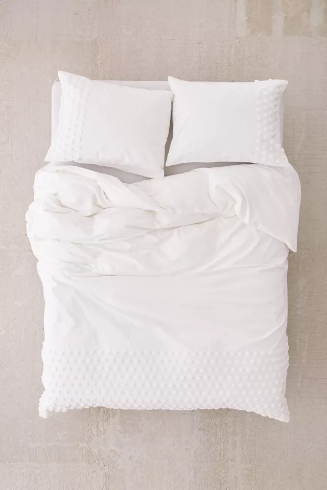 Tufted Dot Duvet Cover | Urban Outfitters (US and RoW)