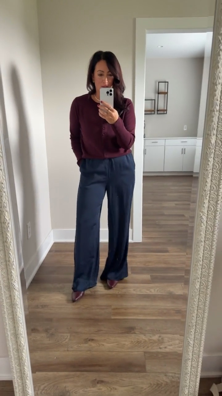 Weekly Target Tuesday finds! 🎯 @Target Same top in medium - TTS. Pants are so cute, pairing them with a heel since they’re a little long. Perfect for the holidays!

#LTKootd #LTKSeasonal #LTKdayinmylife
