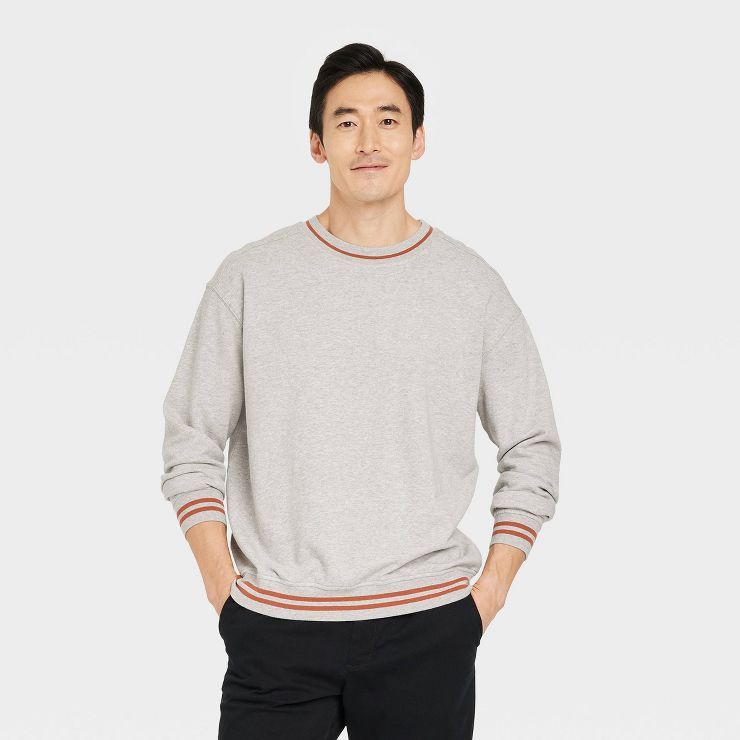 Men's Relaxed Fit Crew Neck Pullover Sweatshirt - Goodfellow & Co™ | Target