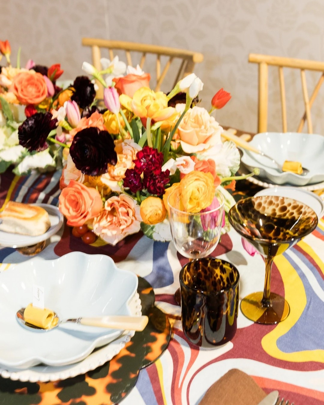 THE PASTA NIGHT EDIT! 🍝🍷 Pasta + wine on repeat!!!! Host your family and friends at this chic table with your favorite food 😉 #pastanight #hosting #dining #eventstyling #homedecor #tablescapes #holiday #recipes

#LTKHome #LTKFamily #LTKParties