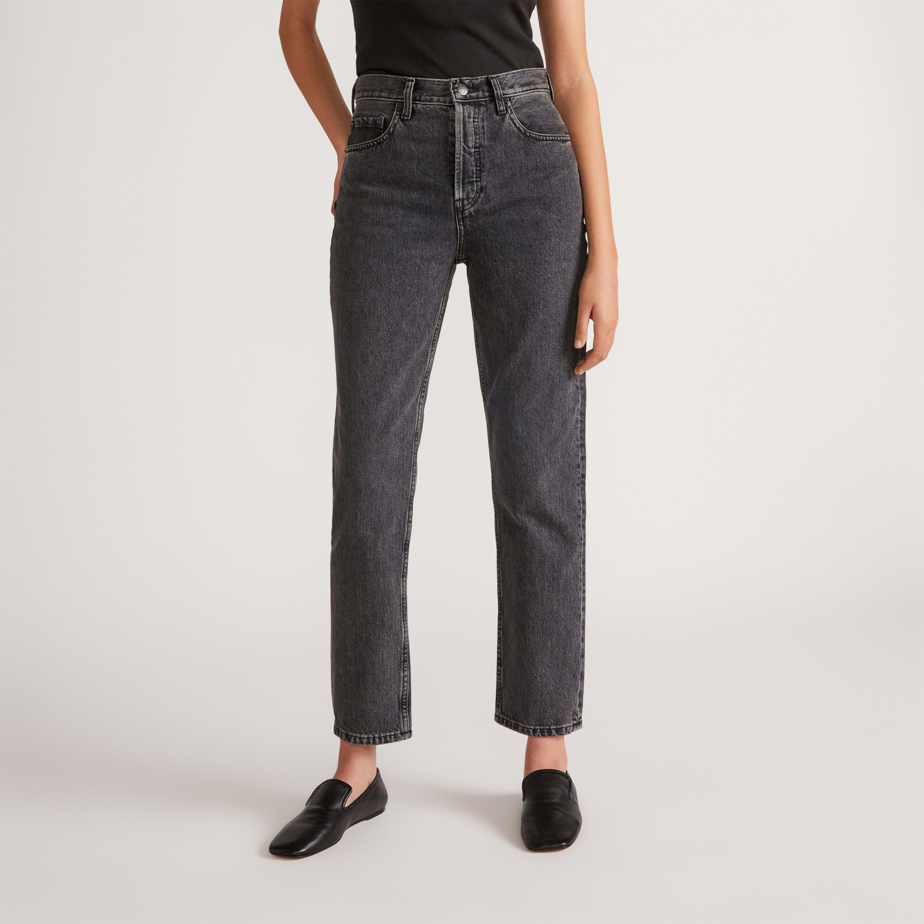 Women's '90s CheekyÂ® Jean by Everlane in Washed Black, Size 33 | Everlane