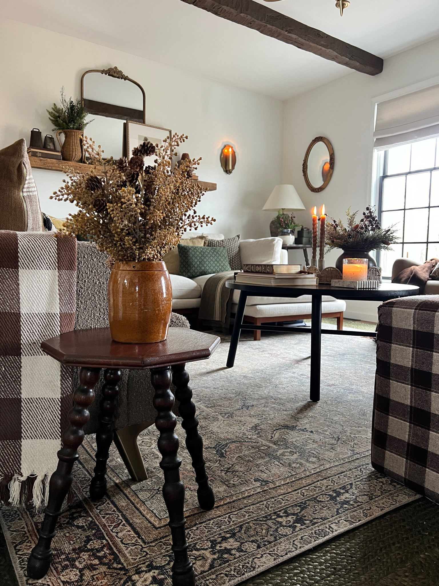 i LOVE my new to me bobbin leg stool i found at the antique shoppe! Heres a few one of a kind pieces from etsy! 

#etsyfinds #etsyhome #antiquefinds #antiques #ltkhome

#LTKHome