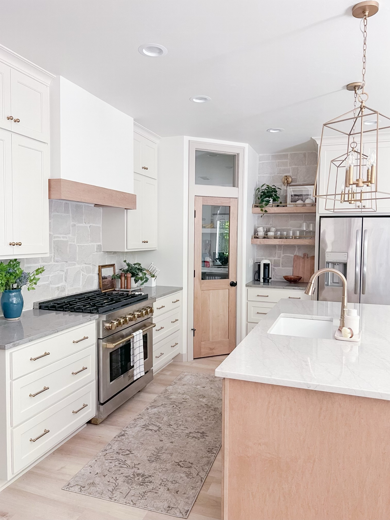 Claydon area rug - kitchen runner - kitchen rugs 

#LTKHome #LTKSeasonal #LTKStyleTip