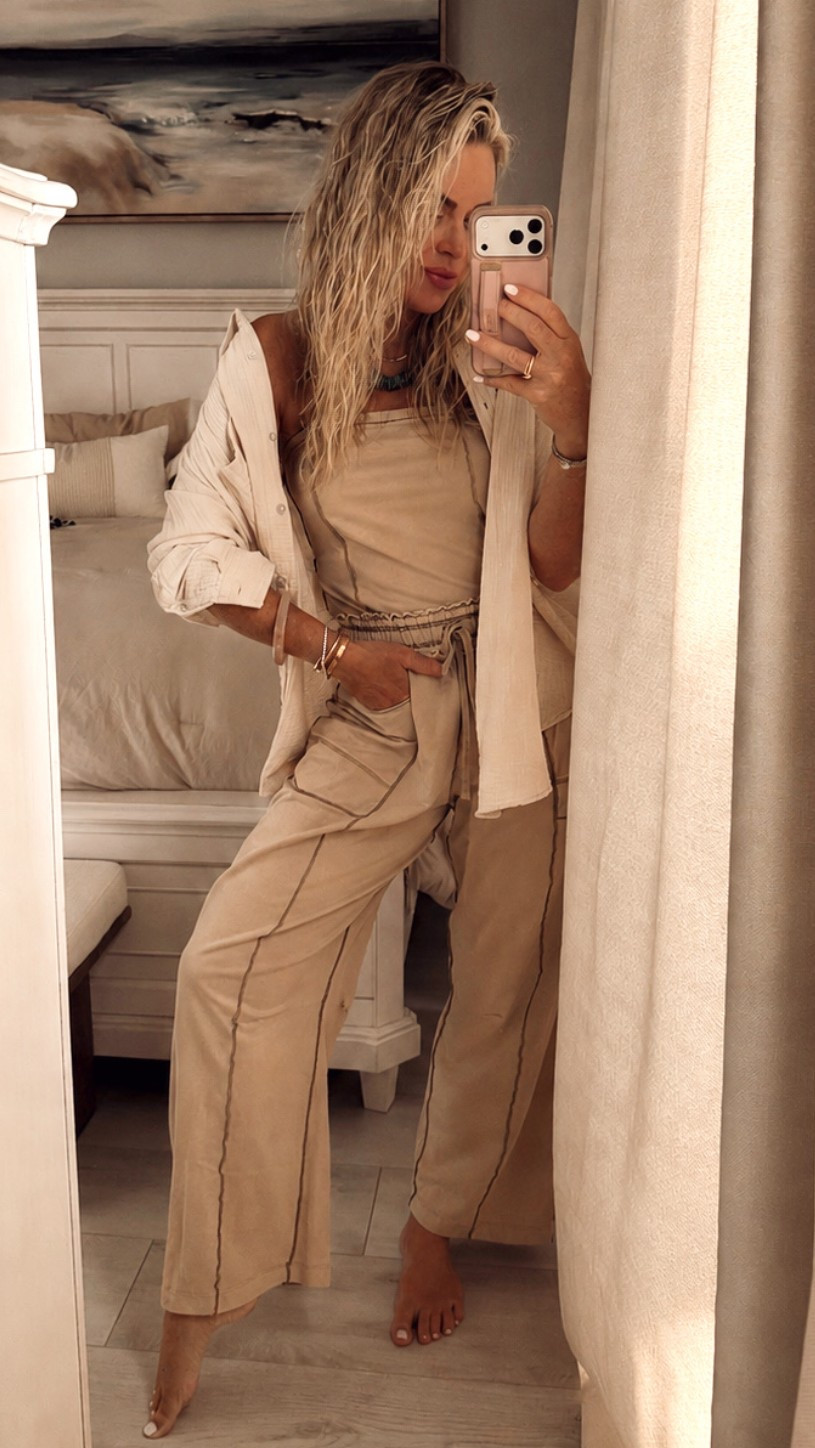 OOTD🐚🤍- I’m in small in jumpsuit and hat I did small. Hair is natural but added products I used! Xx

#LTKootd #LTKgrwm #LTKSeasonal