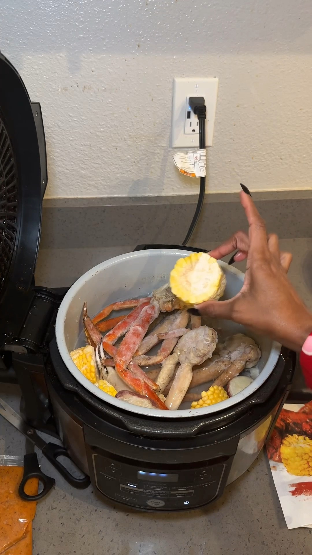 15 minute seafood boil in my favorite appliance the ninja foodie. I barely use my stove lol

#LTKfoodie #LTKHome #LTKHoliday