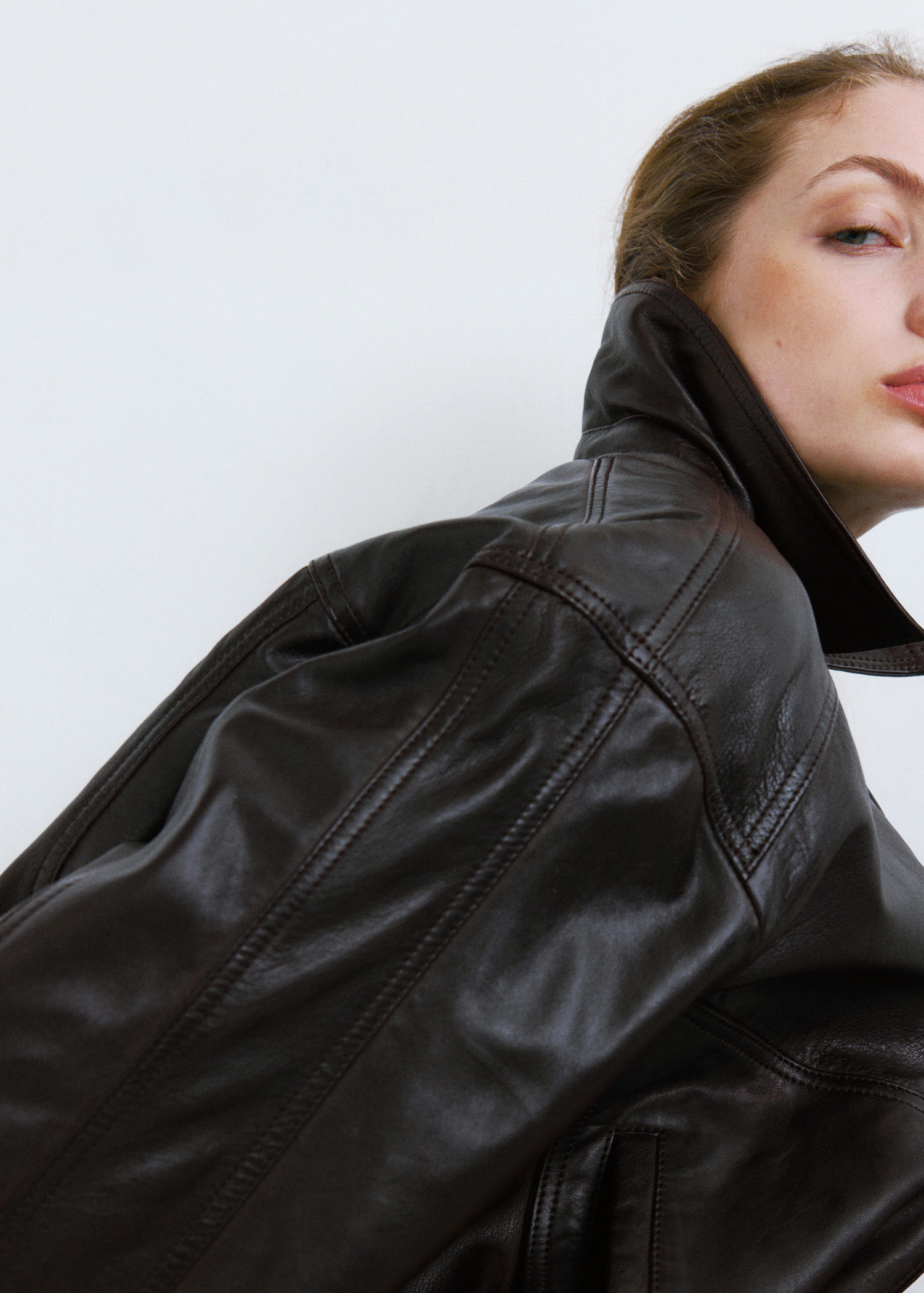 Oversized leather jacket | MANGO (UK)