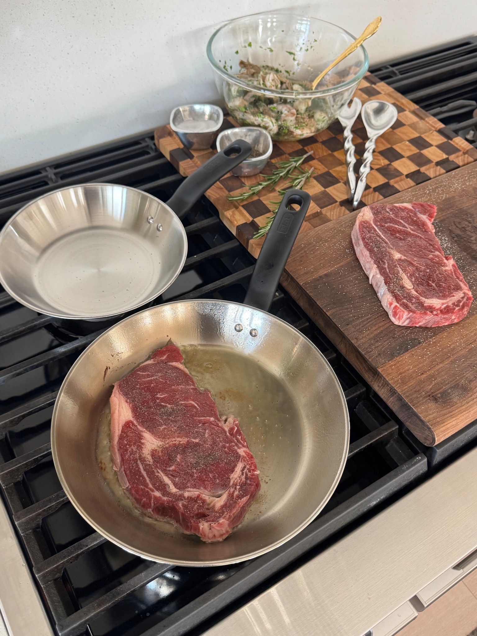 #ad 🥩🍤 SURF and TURF done in 30 minutes.

 #ad #GiftedbyTfal #TfalCreator #TargetPartner #Target @tfalusa @Target 