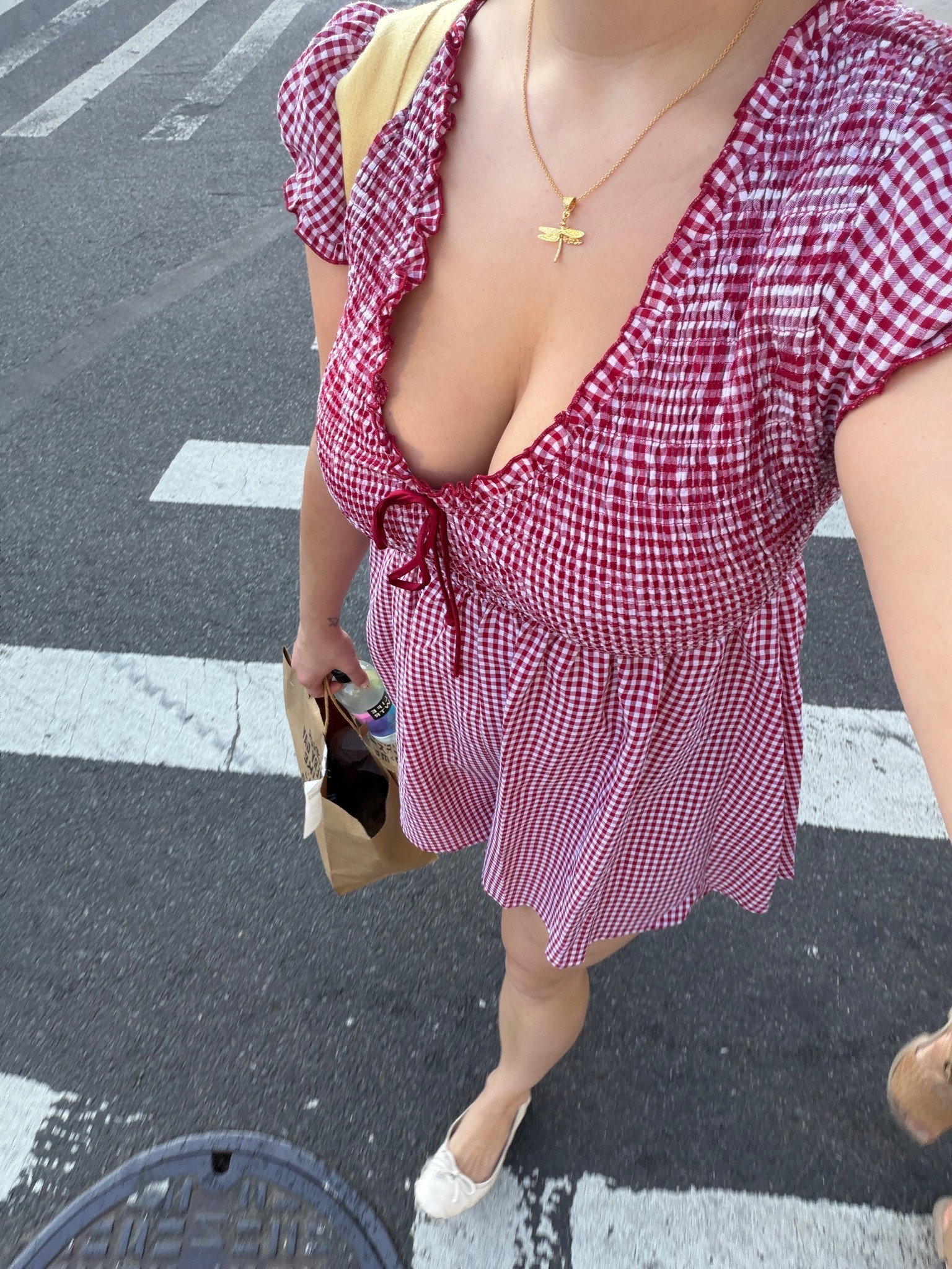 Princess poly gingham romper size l

#LTKmorningroutine #LTKmomlife #LTKMidsize