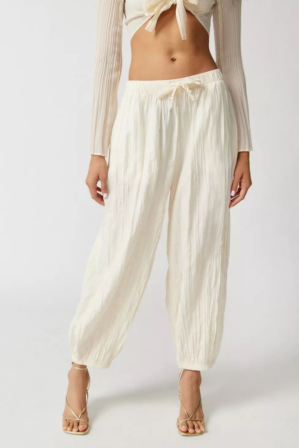 UO Jana Crinkle Balloon Pant | Urban Outfitters (US and RoW)