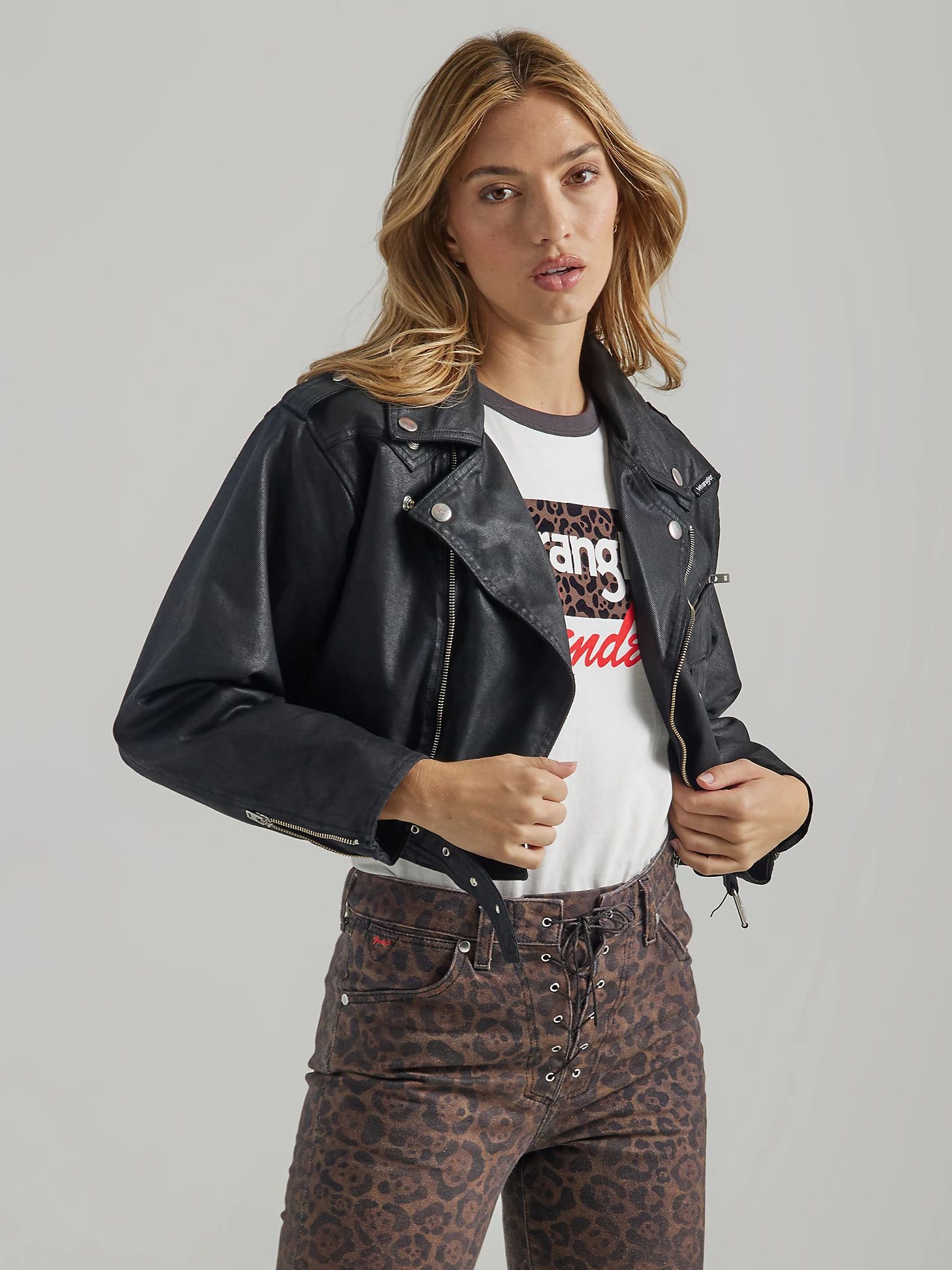 WOMEN




jackets & outerwear | Wrangler