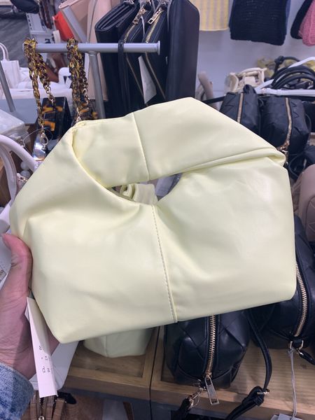 Cute Spring handbags from Target!😍

#LTKstyletip #LTKSeasonal #LTKitbag