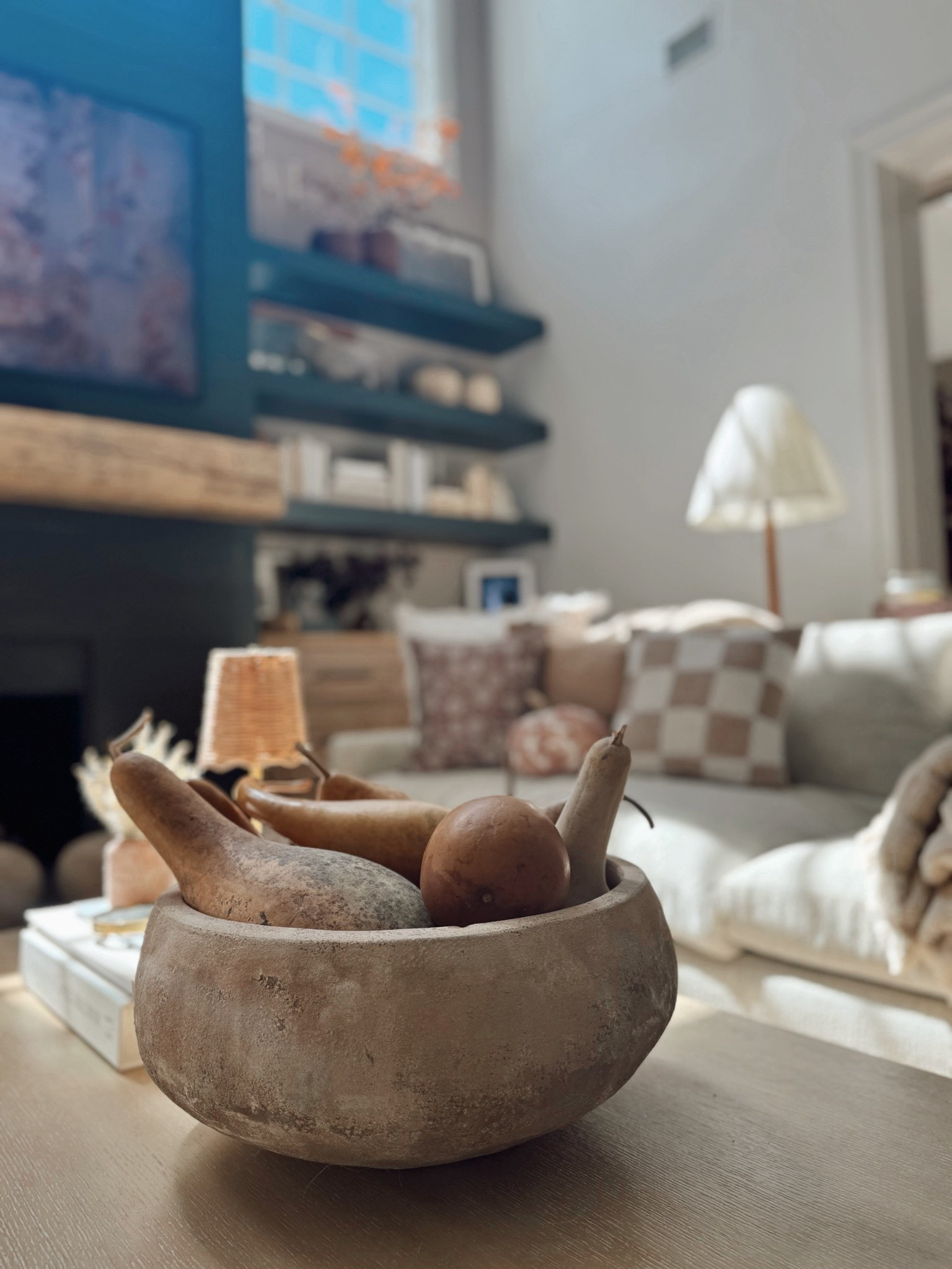 More fall living room deets…😌🤌🏼🍂🤎

Home decor / fall / fall decor / cozy home / shelf styling / decorate with me / fall style / target / amazon / home goods / Holley Gabrielle 

#LTKStyleTip #LTKSeasonal #LTKHome