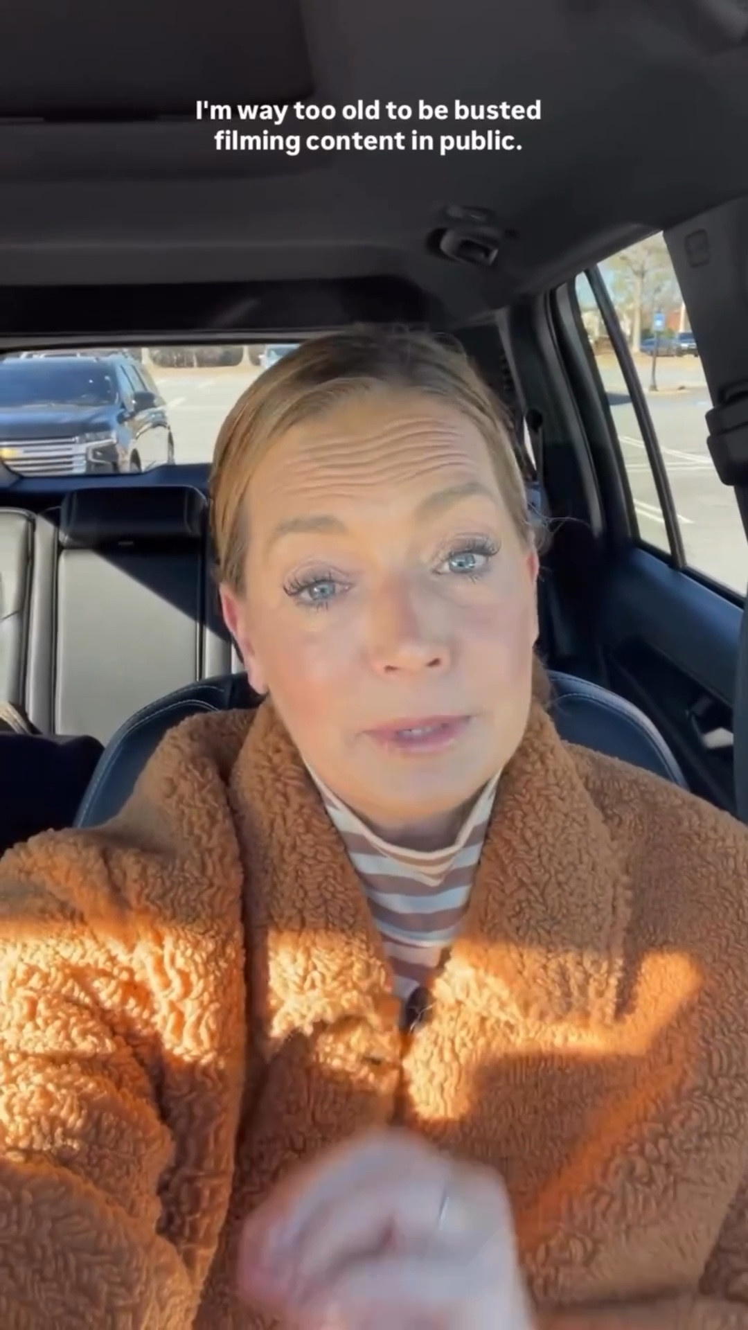 Over 50 Influencer BUSTED! How embarrassing. 😳 
Oh well… you e got to see what o got, though.

#over50fashion #over50influencer #crazybusinessover50 #ownitover50