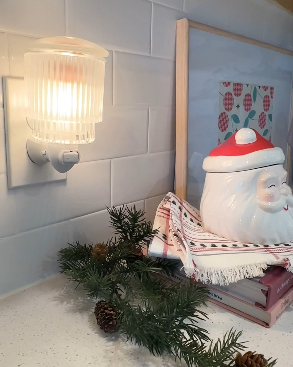 Candle warmer / cozy decor / cozy aesthetic / lighting / warm lighting / kitchen lighting / bathroom lighting / gift ideas / gifts for her / stocking stuffers

#LTKGiftGuide #LTKHoliday #LTKHome