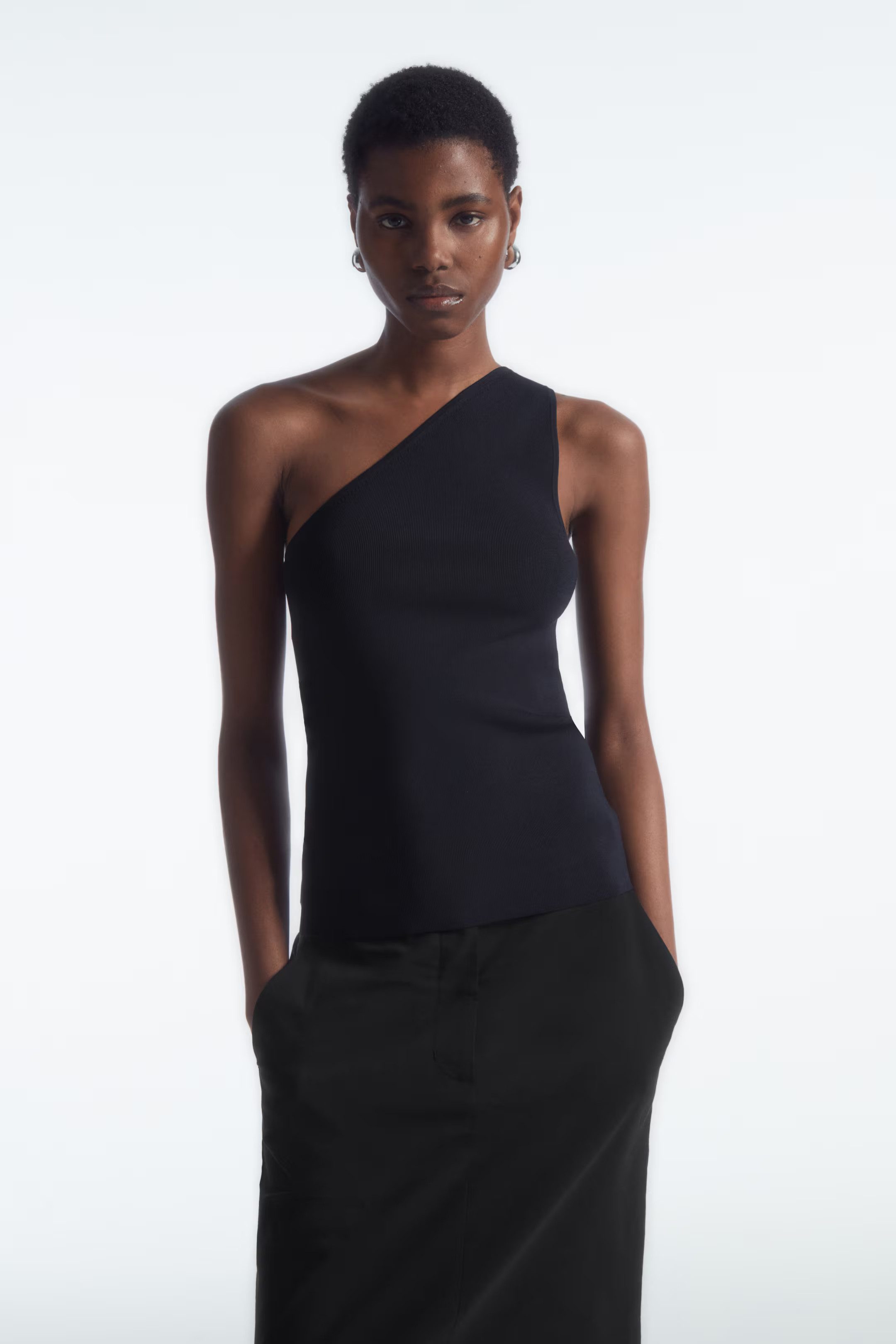 ONE-SHOULDER TANK TOP | H&M (UK, MY, IN, SG, PH, TW, HK)