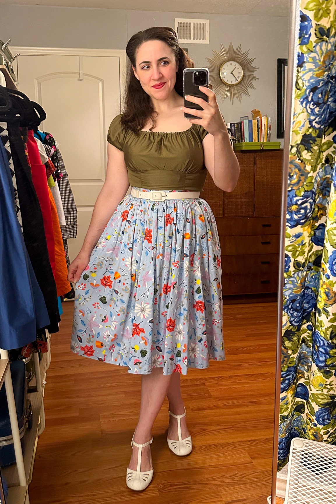 Get that vintage silhouette! Foundation garments are tagged ✨ #ootd

#LTKunder100 #LTKunder50 #LTKstyletip