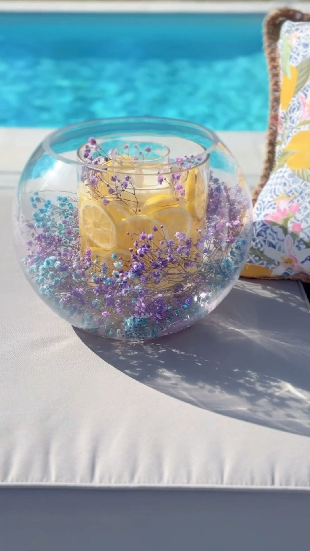 Your home is about to smell like spring in the prettiest way!
This easy DIY centerpiece is the quickest little refresh simple, cozy, & it makes your whole space feel light & fresh. As a mama of three, I always reach for a flameless candle for that warm glow without the worry… but if you love a stronger scent, you can absolutely swap in a real candle for extra aroma 🌿✨
It’s giving effortless spring vibes in under 5 minutes & we love a low effort, high impact moment over here 🙌🏼

Comment “Fresh” & I’ll send the links straight to your inbox 🫶🏻











.
.
.
.
.
.
#springdecor #springrefresh #easterdecor #springvibes #springdiy 

#LTKHome #LTKSeasonal #LTKU