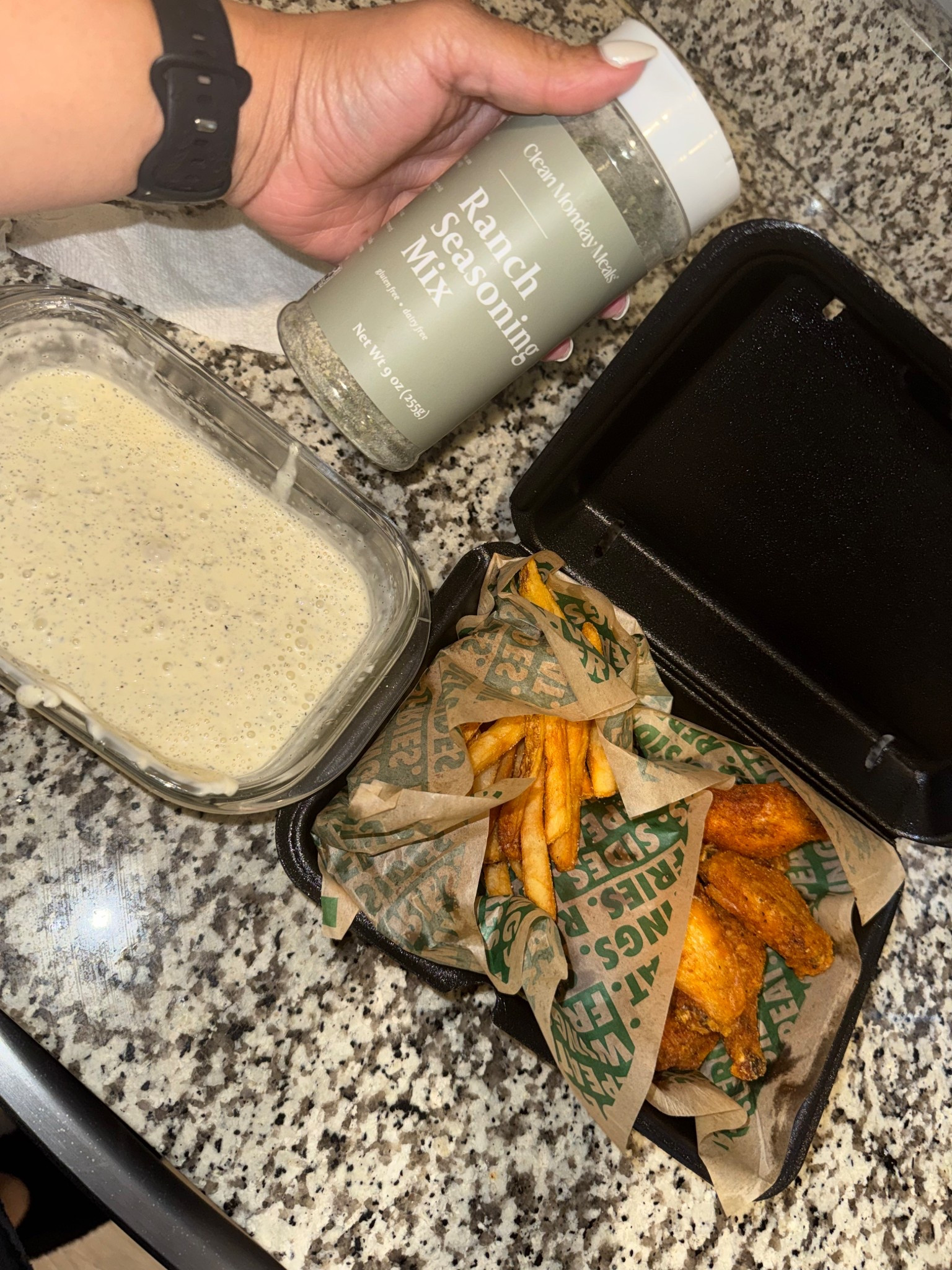 I made my own ranch 😮‍💨😆 As someone with sensitivity to dairy, I found my place 🙌🏽

#LTKfoodie #LTKselfcare #LTKdayinmylife
