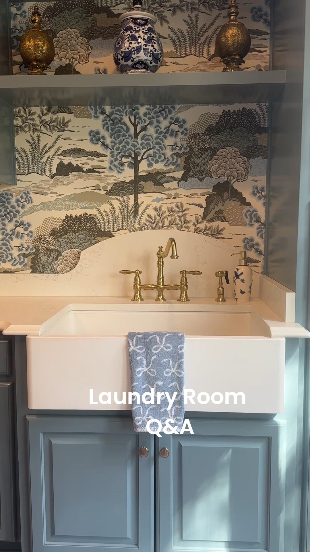 Custom home laundry roomm

#LTKHome