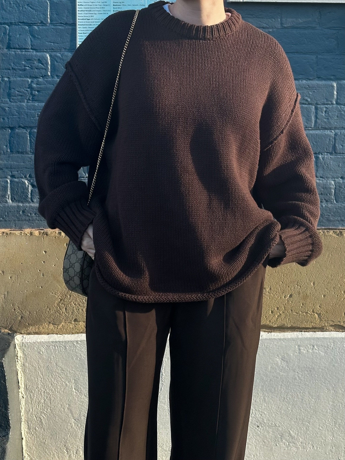 me 🤝🏼 brown on brown 
.
.
.
.
.
.
.
Outfit inspiration, ootd, chocolate brown outfit, street style, winter fashion, style inspiration, outfit ideas