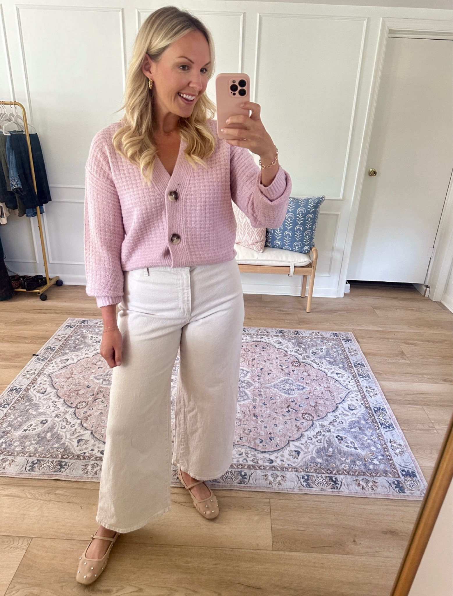 Teacher outfit - work wear - white jeans - cardigan - wearing a size 12 in the pants and a medium top  

#LTKWorkwear #LTKStyleTip #LTKMidsize