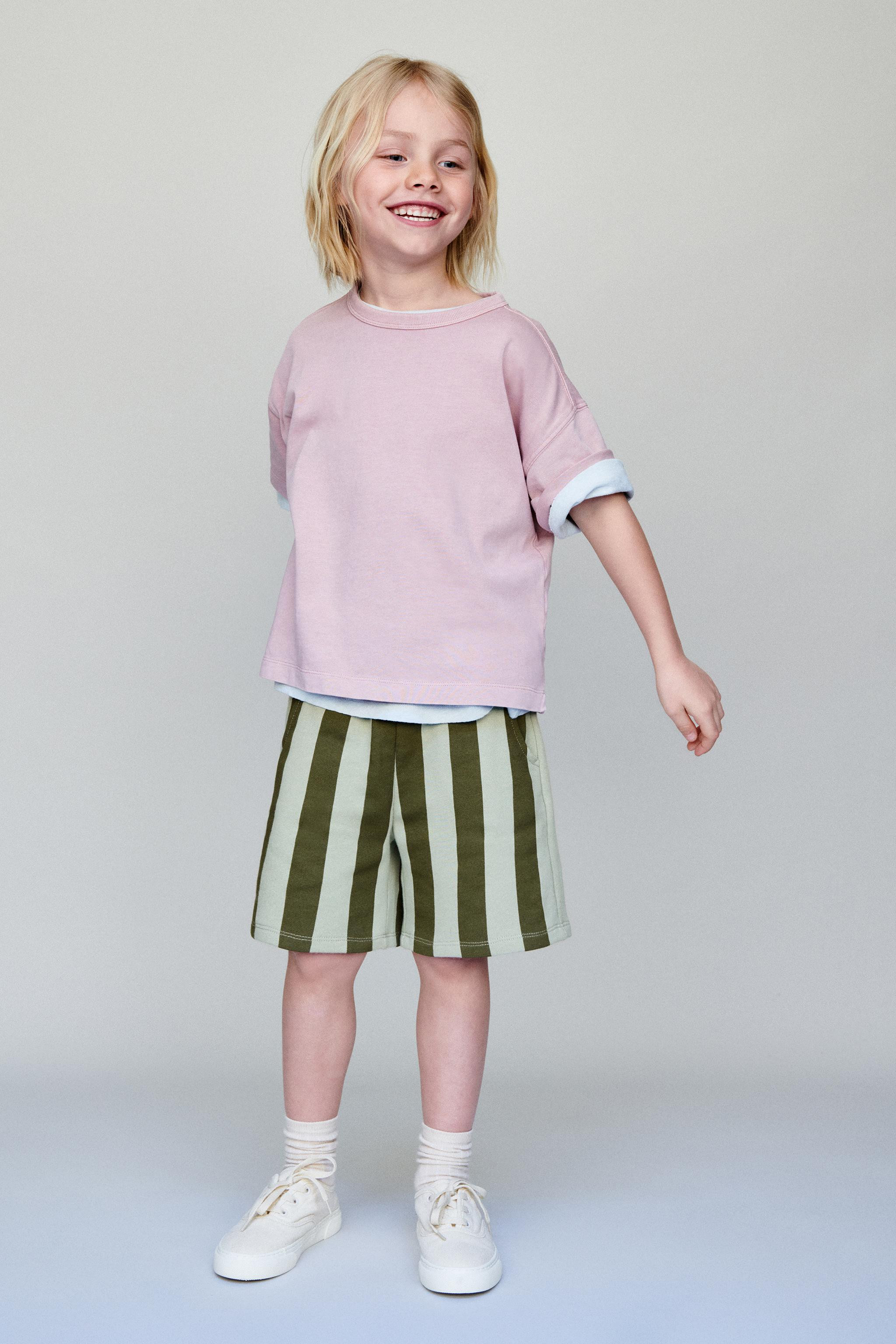 STRIPED PLUSH BERMUDA SHORTS | Zara UK
