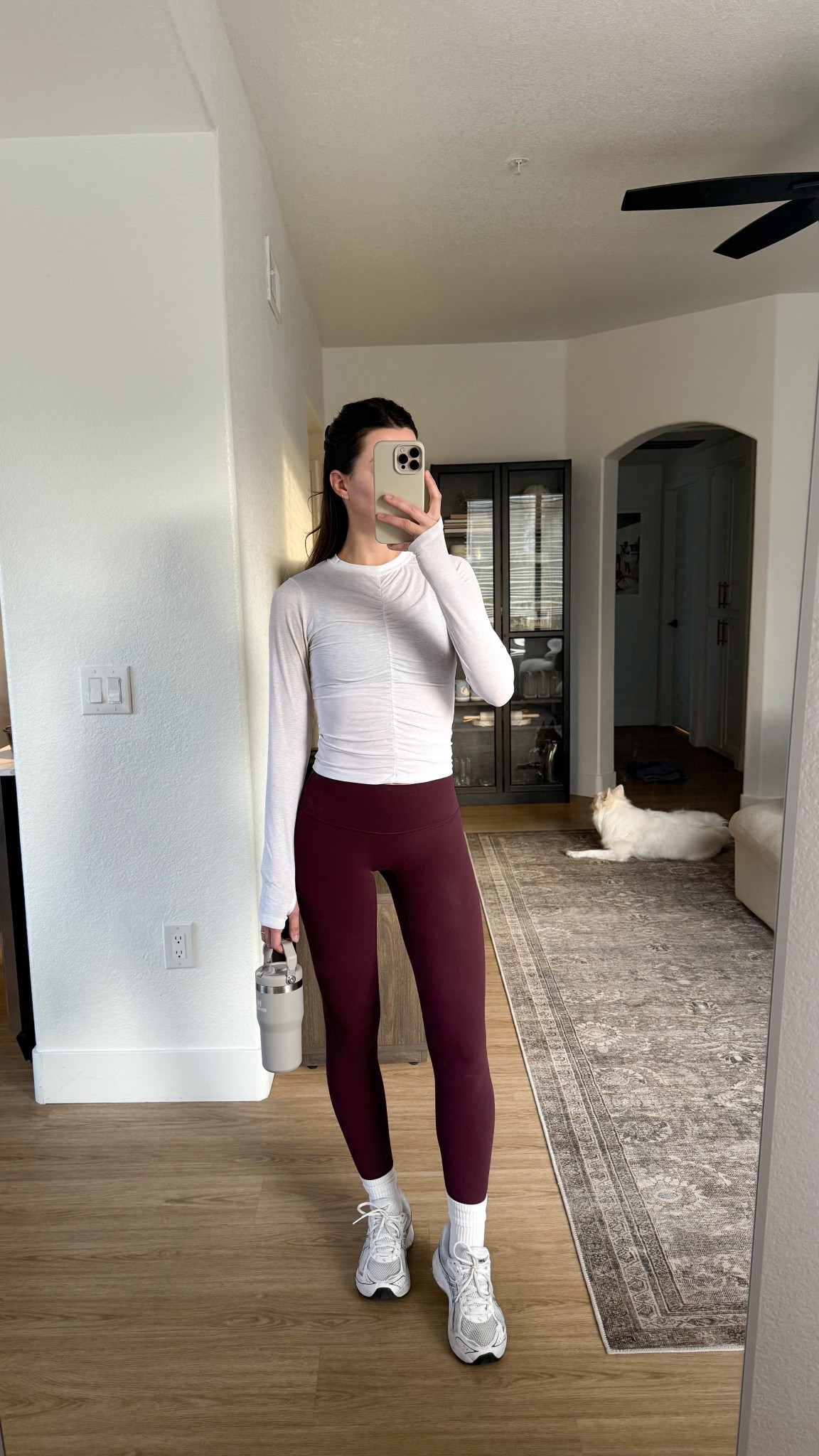 I’m 5’7 wearing size small/2 in the leggings and XS in the sports bra and workout top! 

#LTKSeasonal #LTKootd #LTKActive