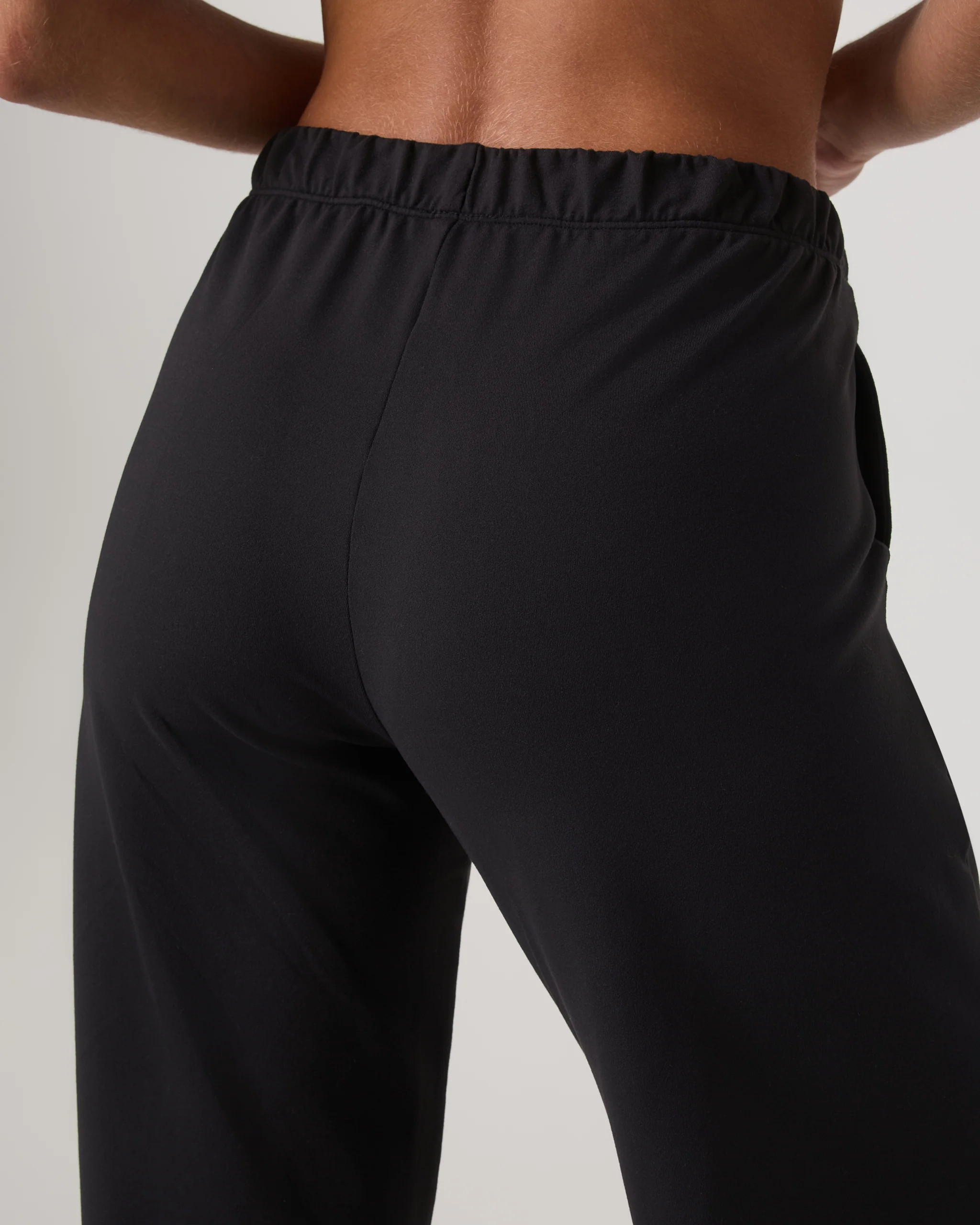 Halo Modern Straight Leg Pant | Vuori Clothing (US & Canada)