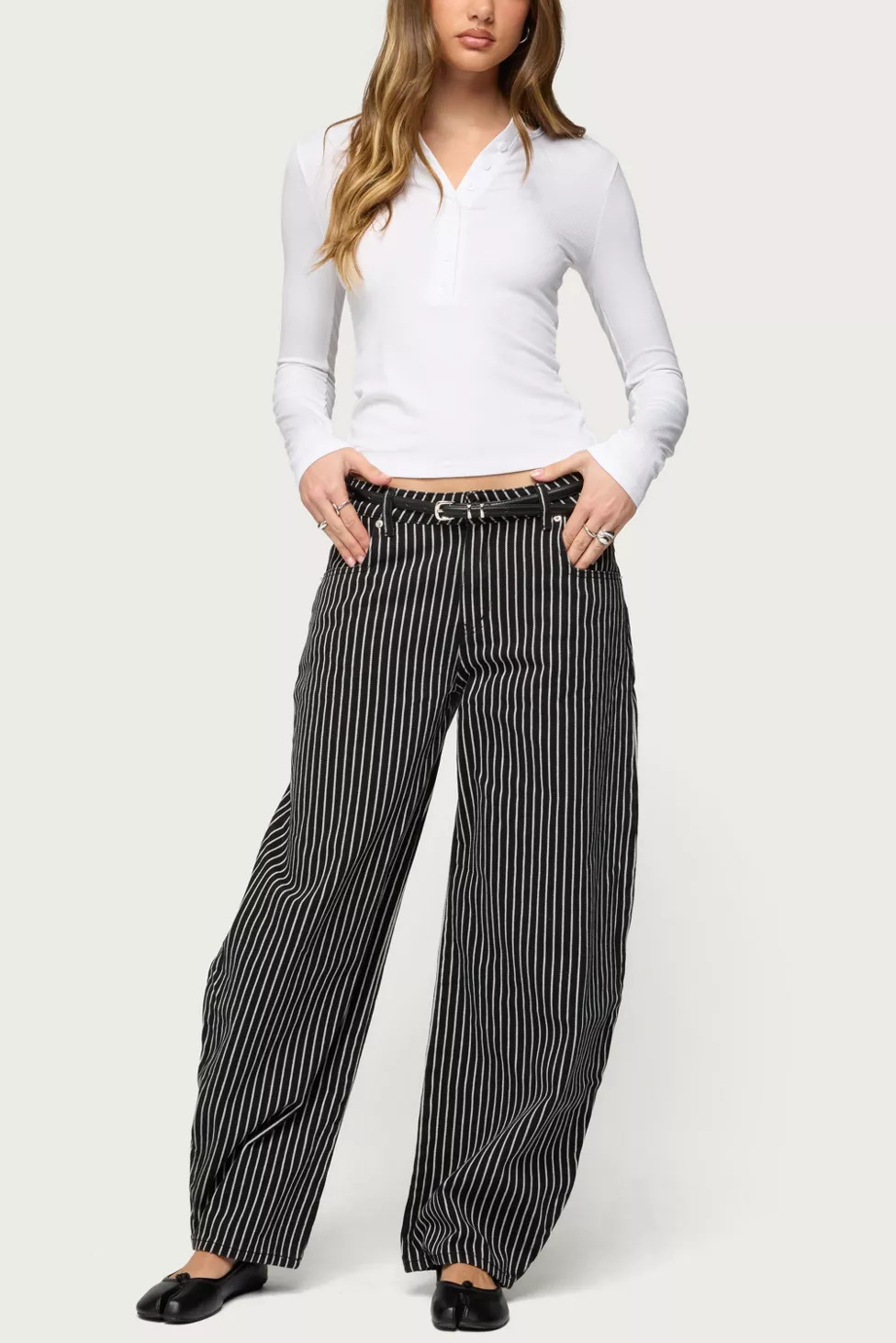 Edikted Pinstripe Low Rise Barrel Leg Jeans | Urban Outfitters (US and RoW)