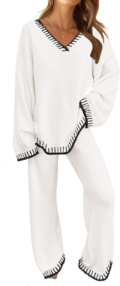 MEROKEETY Women's 2 Piece Outfits Fuzzy Fleece Long Sleeve Tops and Pants Pajamas Sets Loungewear | Amazon (US)