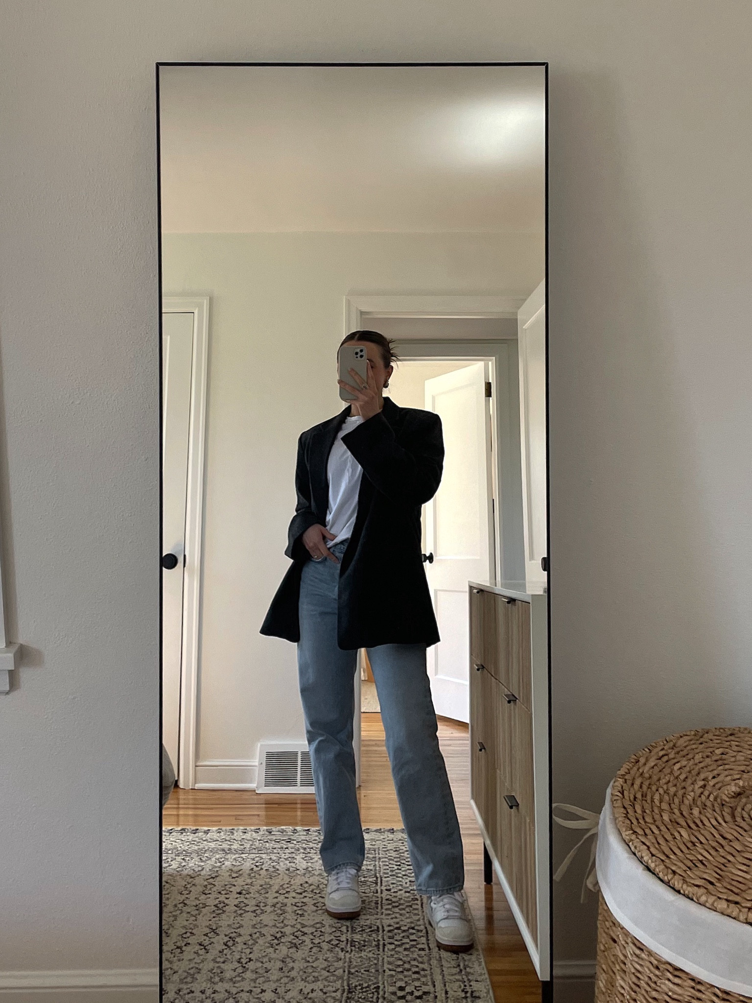 Jeans run 1 size too big but I got my regular size & had the waist tailored for a more relaxed leg fit

#LTKStyleTip #LTKFindsUnder50 #LTKFindsUnder100