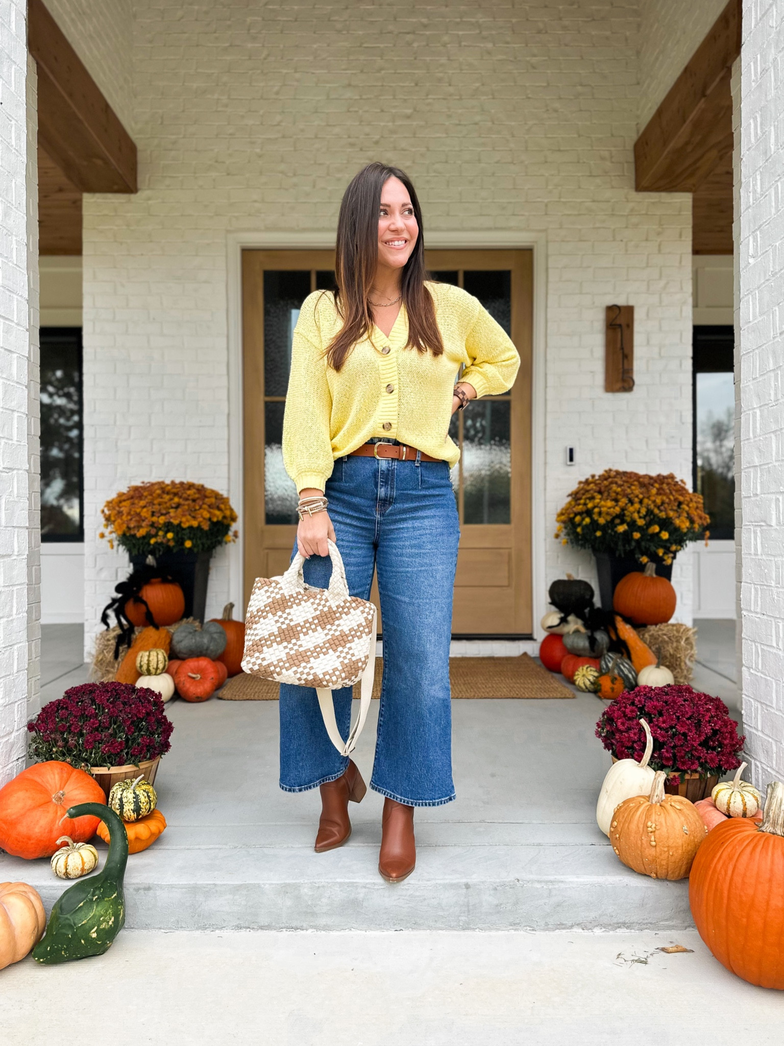 Linking some similar pieces to create this outfit!

#LTKfindsunder50 #LTKfindsunder100