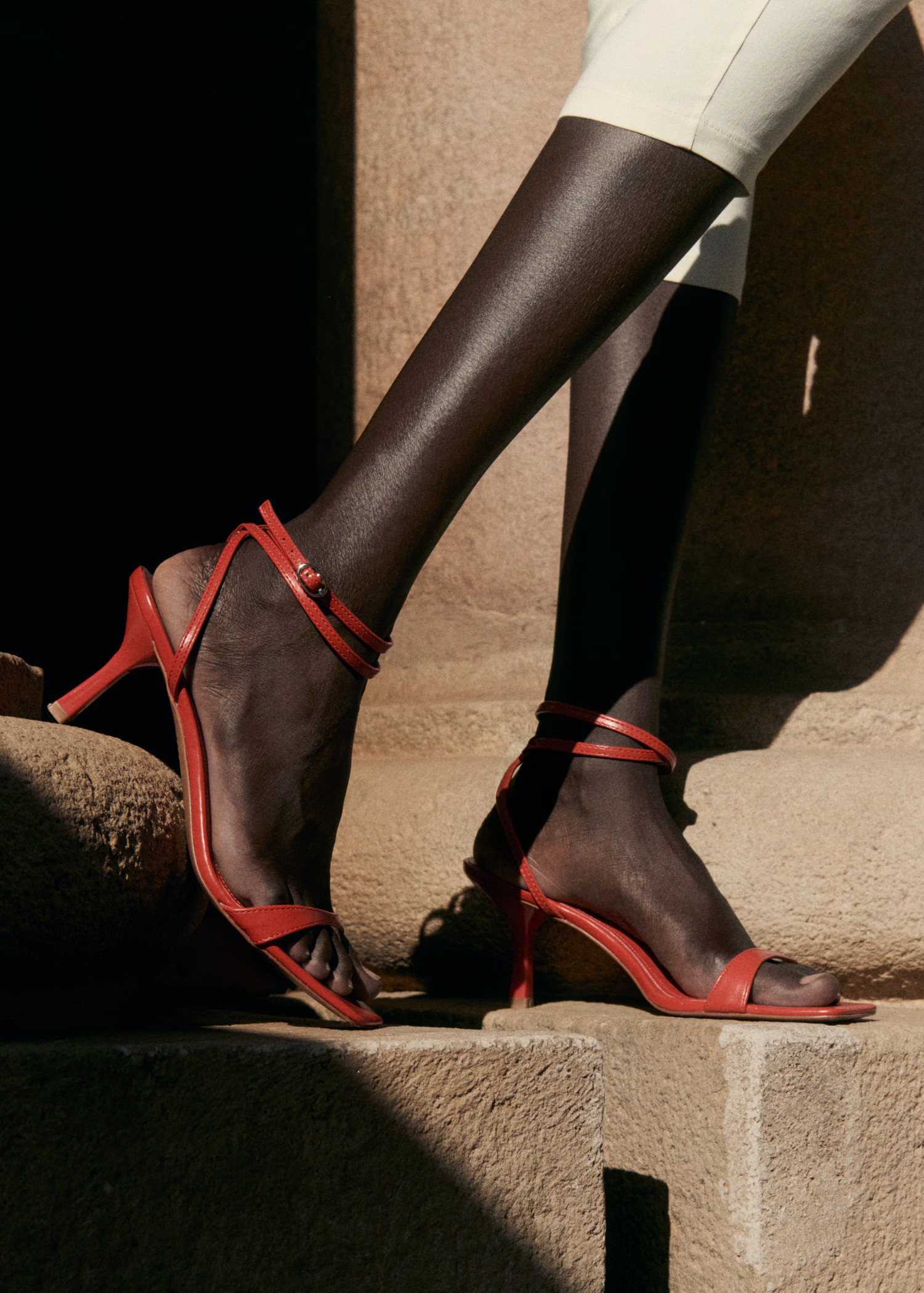 Strappy heeled sandals | MANGO (US)