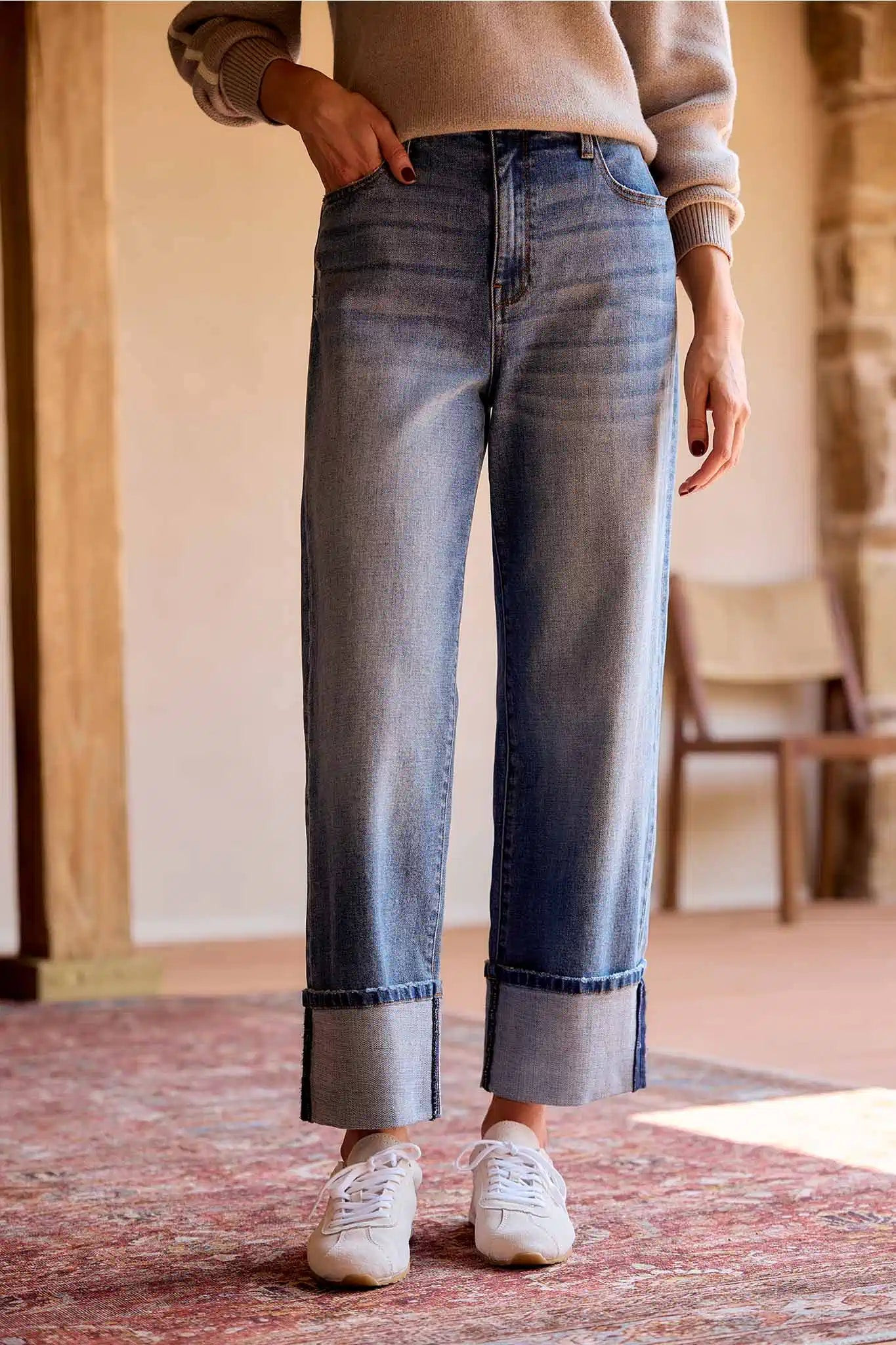 Sienna Jeans- Medium Wash by KUT from the Kloth | Avara