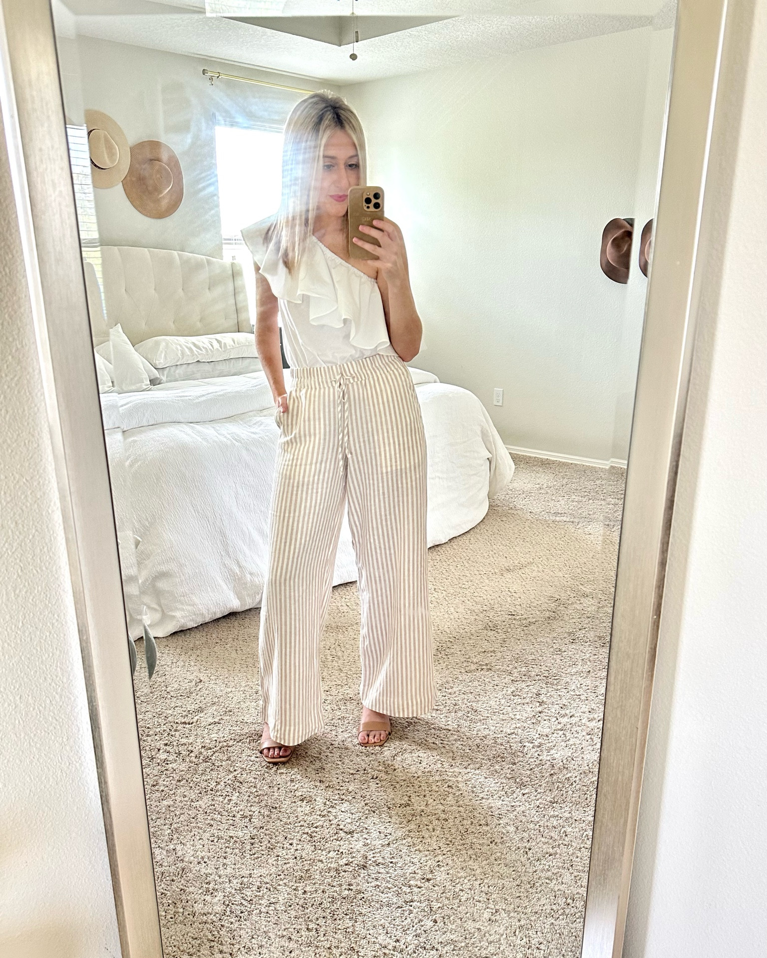 This is what I’m wearing to the Arnold Palmer Invitational today and also wore for a friend’s baby shower 🤍 

Golf tournament outfit
PGA tournament outfit
Baby shower outfit
Weekend outfit
Comfy cute outfit
Wide leg pants
Striped pants
One shoulder shirt
White top
Ruffled too

#LTKFind #LTKSeasonal #LTKfit