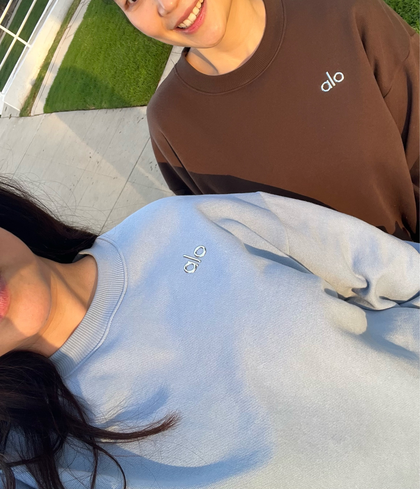 Besties that match 👯💖 Cozy but make it chic ✨☁️ These Alo sweatshirts are a dream—so soft, effortless, and perfect for casual days out. #Alo #LTKstyle #comfychic

#LTKMostLoved #LTKSeasonal