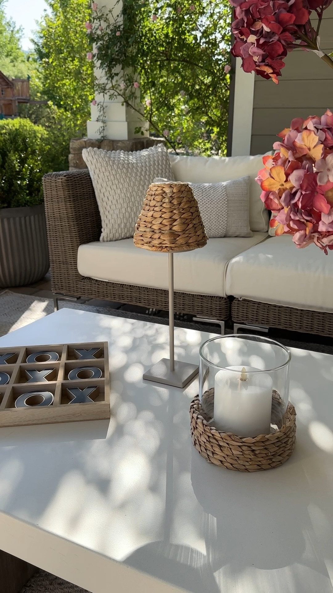 Grab these burgundy hydrangeas while they are on sale!

#LTKHome #LTKSaleAlert #LTKFindsUnder50