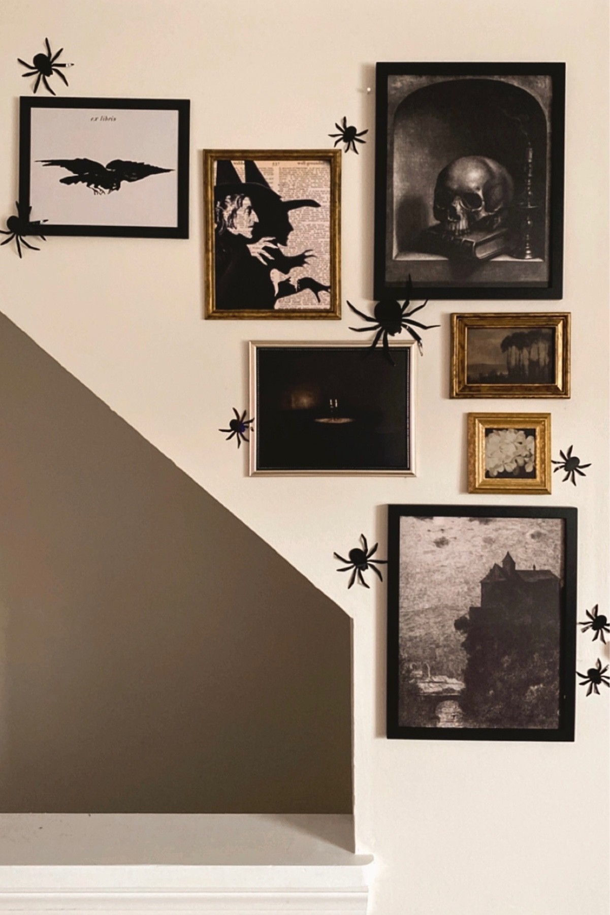 Spooky vintage art gallery wall; gallery wall; vintage art frames; halloween decor

#LTKunder50 #LTKhome #LTKHoliday