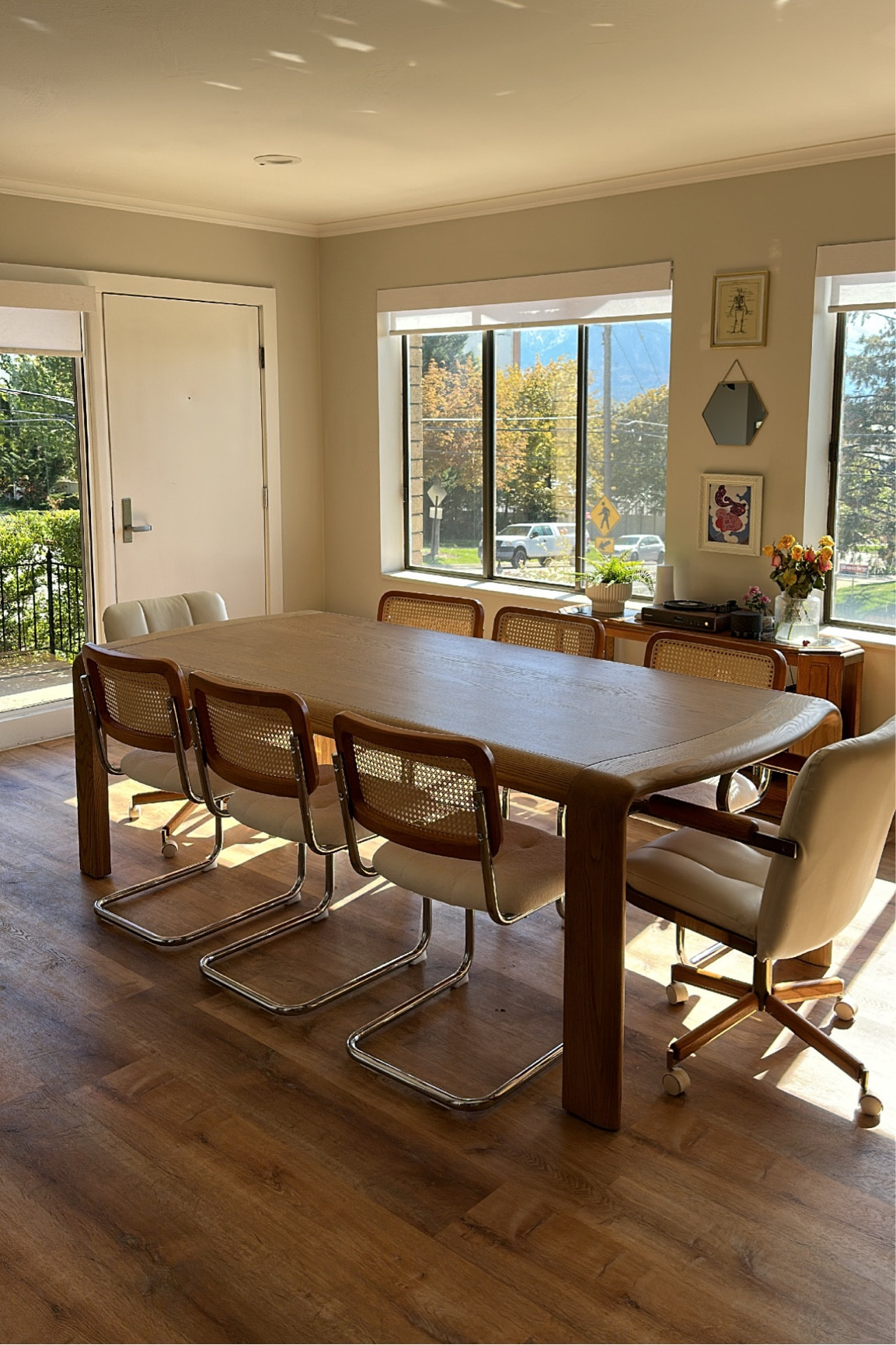 + we got the chairs in white!! 💝💘💓

#LTKSeasonal #LTKhome #LTKHolidaySale