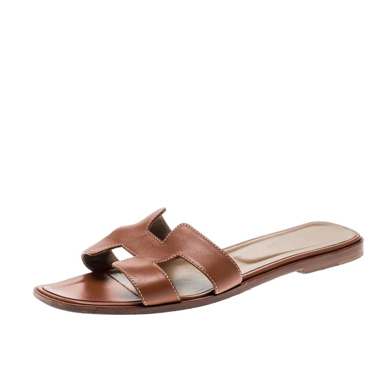 Hermes Brown Leather Oran Flat Sandals Size 40.5 | The Luxury Closet