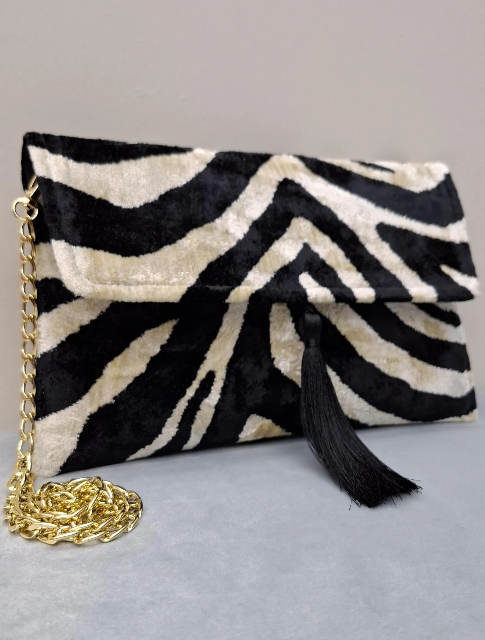 Ikat Velvet Clutch Bag with Tassel and Gold Chain,Yarn Bag,Bohemian Purse | Etsy (Global)