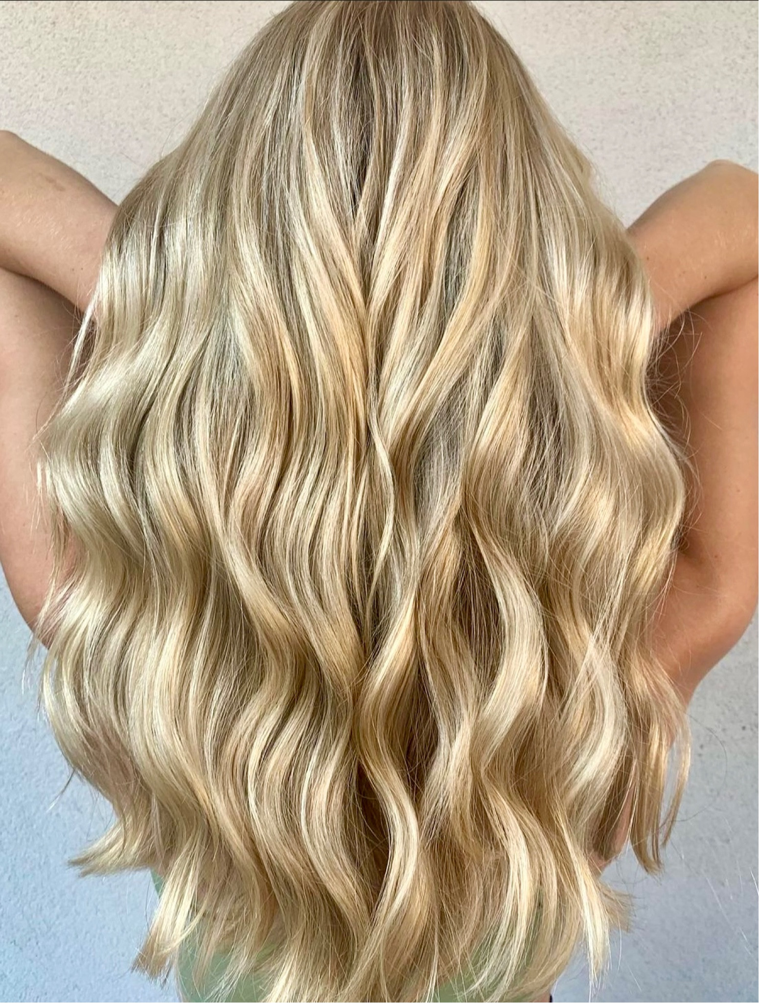 My favorite hair products to keep my highlighted hair blonde, shiny, & healthy✨ #LTKhair #kerastase #healthyhair #hair #blonde #blondehair #haircare

#LTKbeauty #LTKstyletip #LTKFind