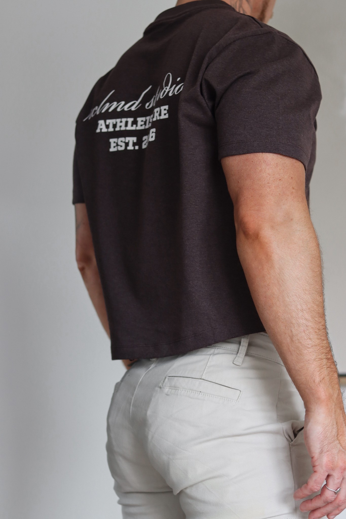 The cropped chocolate tee 🤌🏻

#LTKmens #LTKuk #LTKsummer