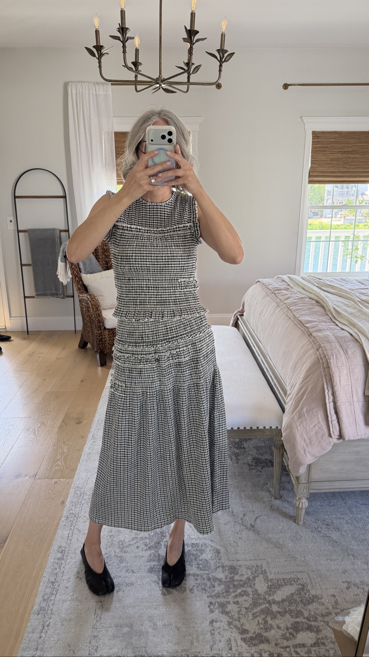 Uniqlo what a cute collab! Comment “outfit” for links #uniqlo #ceciliebahnsen #tryon