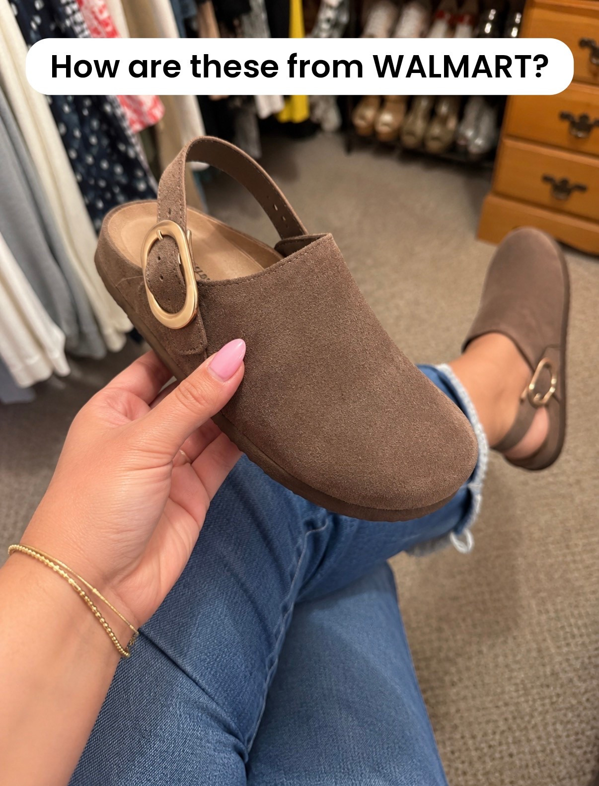 I’ll be wearing these clogs everyday for the rest of the yearrrr!

#LTKPlusSize #LTKSeasonal