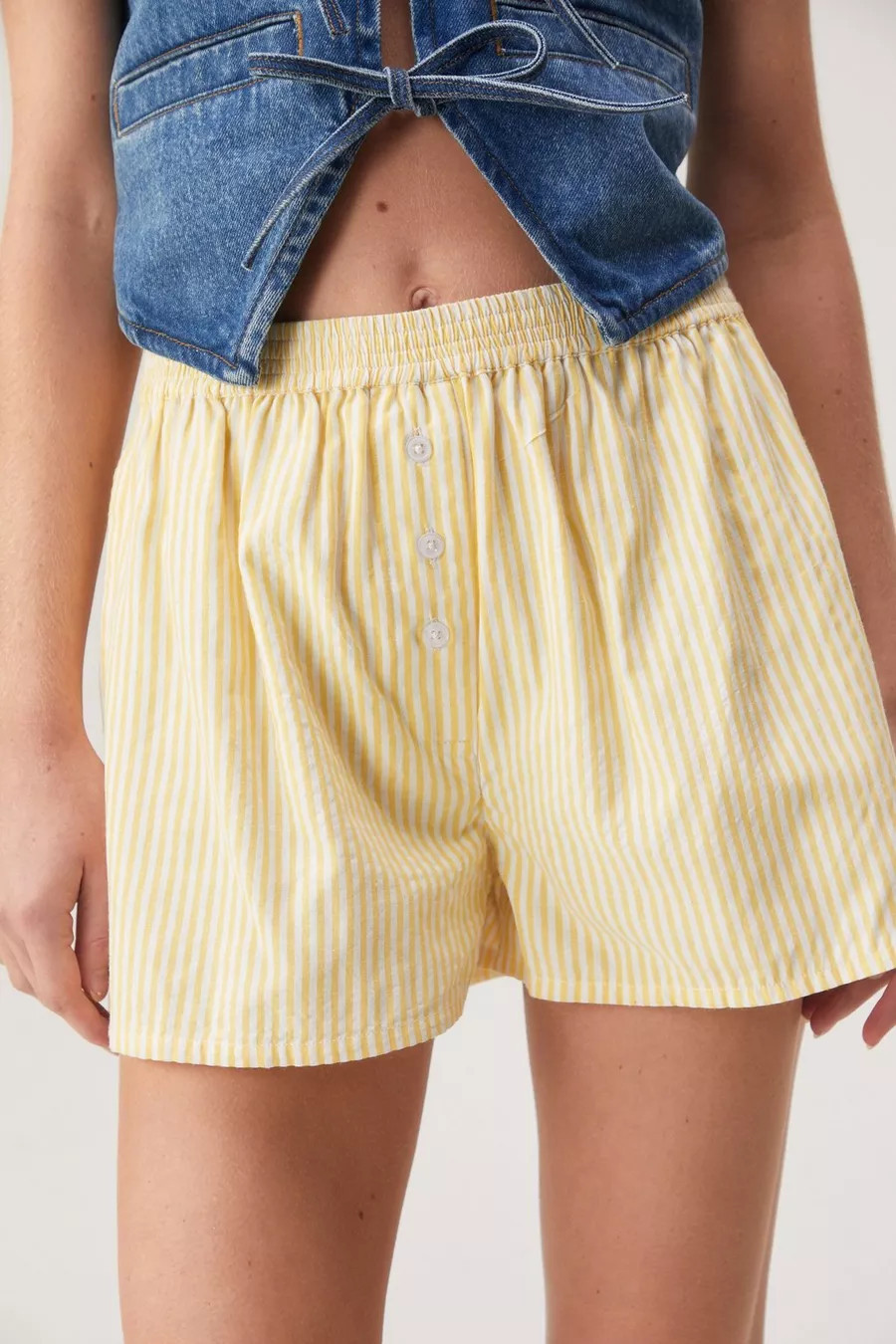 Stripe Button Elasticated Shorts | Nasty Gal US