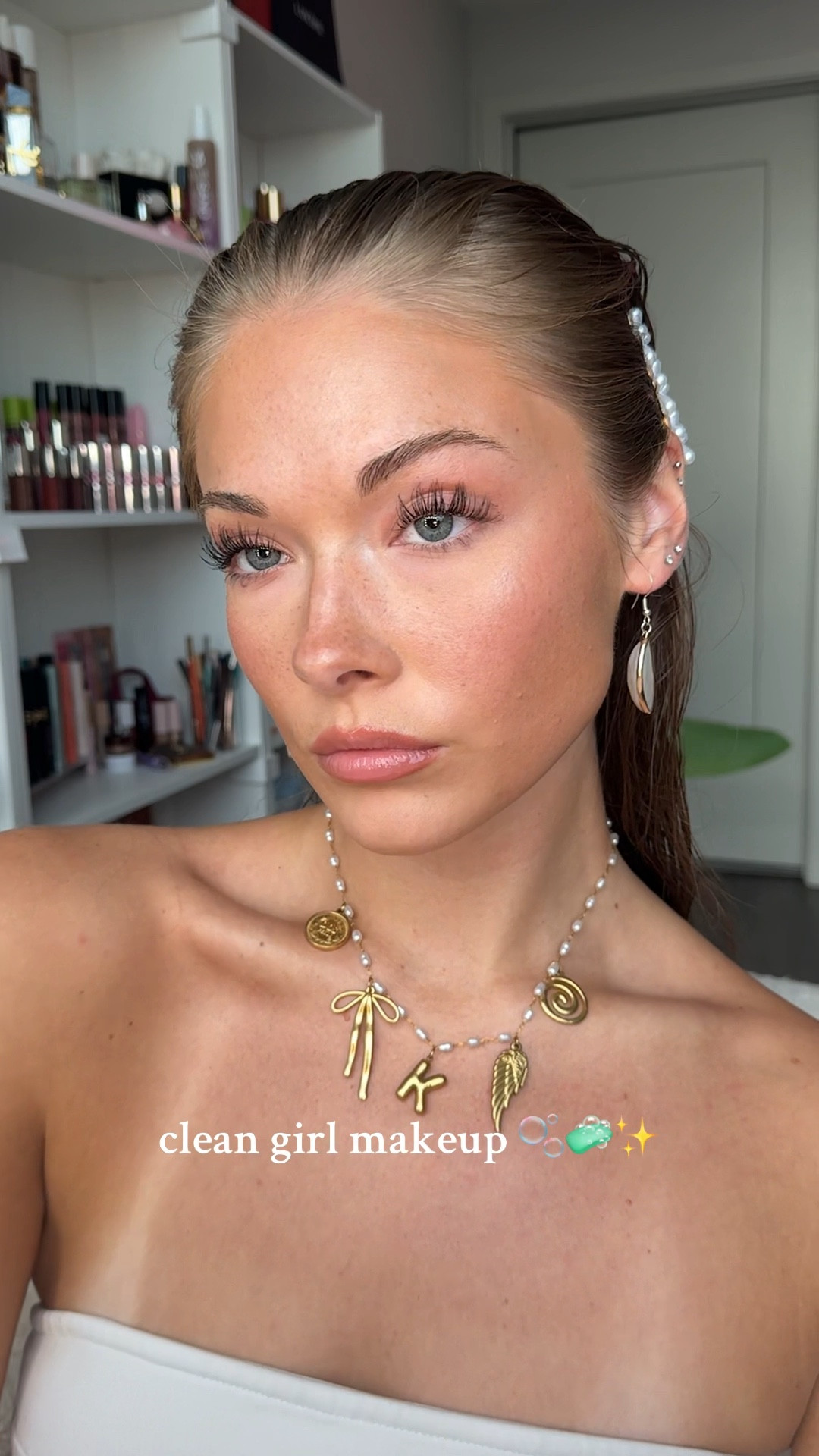 clean girl makeup routine 🧼✨🫧 
#makeuproutine #cleangirlmakeup #naturalmakeup 