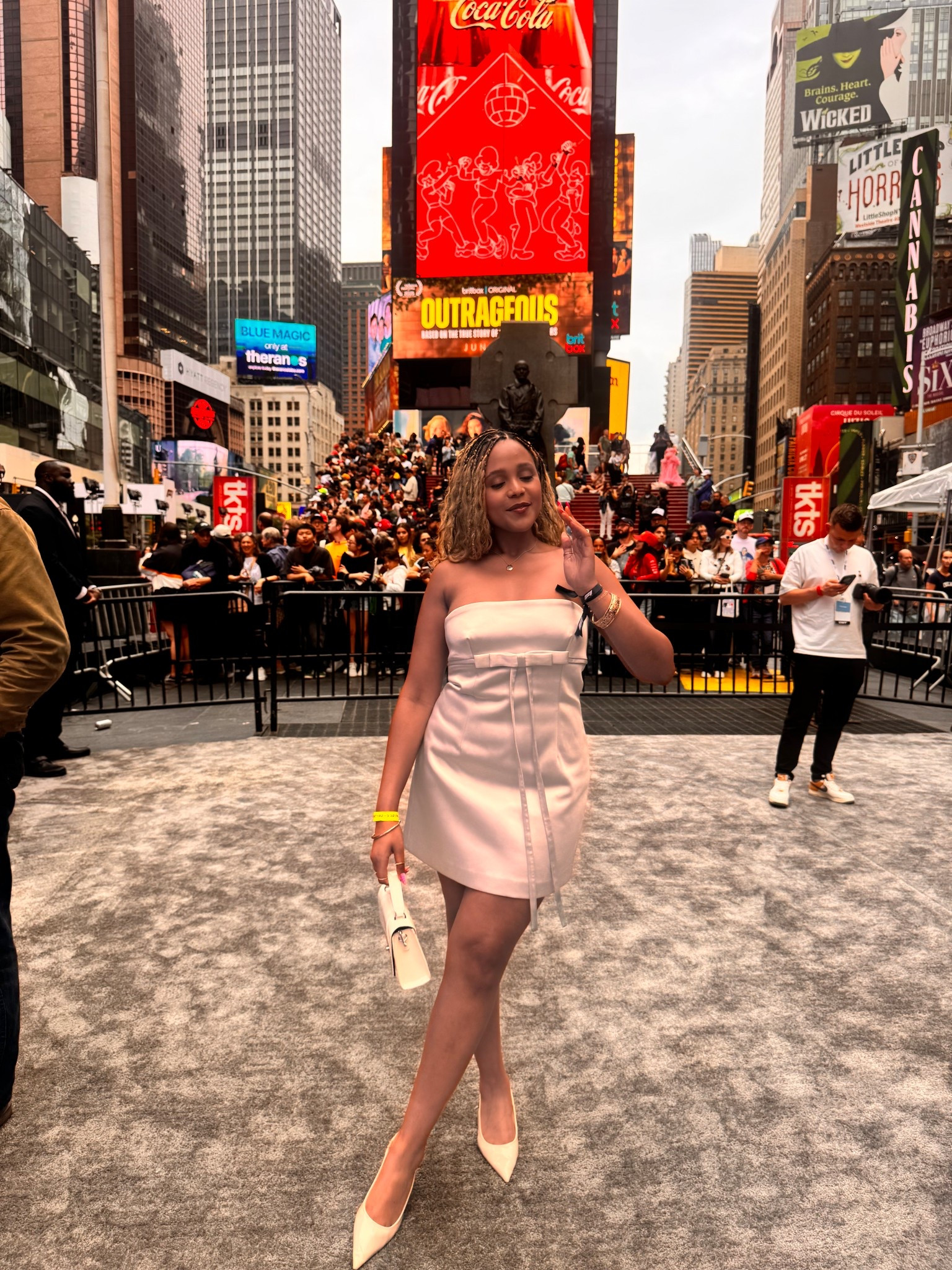 Red carpet dress 

#LTKSummerEdit #LTKStyleTip