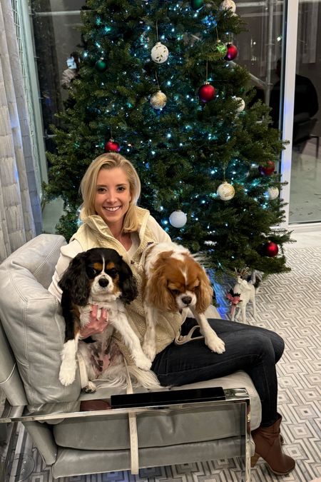 Getting in the holiday spirit with my Cavalier King Charles Spaniels, Anna and Scarlett O’Hara ! 

Shop my look: Beige vest, dark blue jeans, Jack Rogers brown boots, Theory ivory sweater  

#LTKSeasonal #LTKstyletip #LTKHoliday